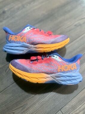 Hoka Speedgoat 5 Kids Cerise Stellar Blue Trail Shoes Youth Size 4 MD